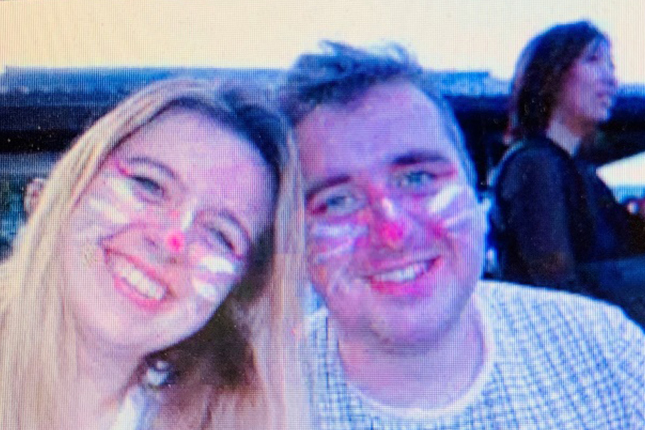 狐ペイントをした外国人